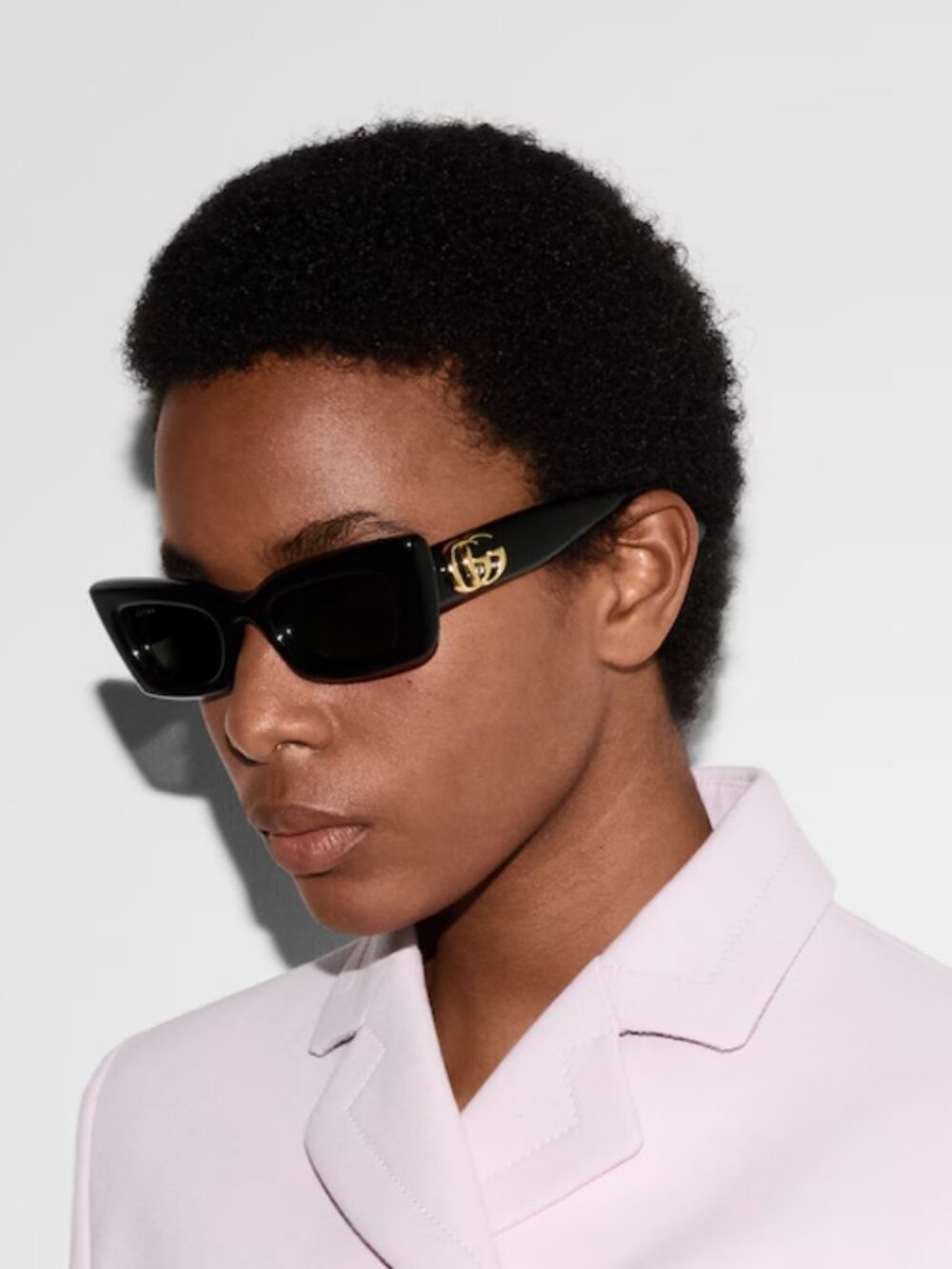 Gucci Cat-eye frame sunglasses